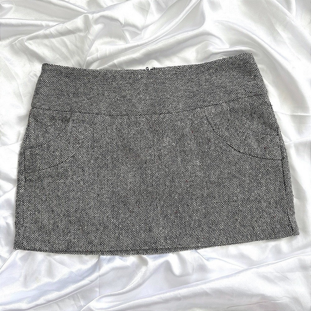 Charlotte Russe Black White Tweed Wool Blend Mini Skirt Size 1 Salt and Pepper